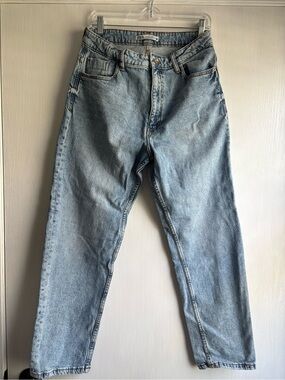 Zara Light Wash Mom Jeans